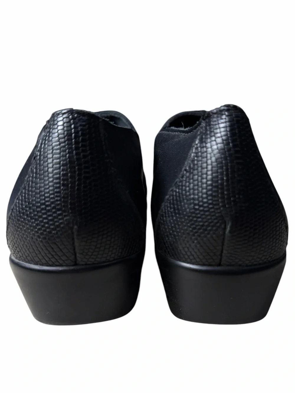 SAS Women's Black Leather Slip-On Shoes Wedge Arch Support Tripad 10M W/ Accent